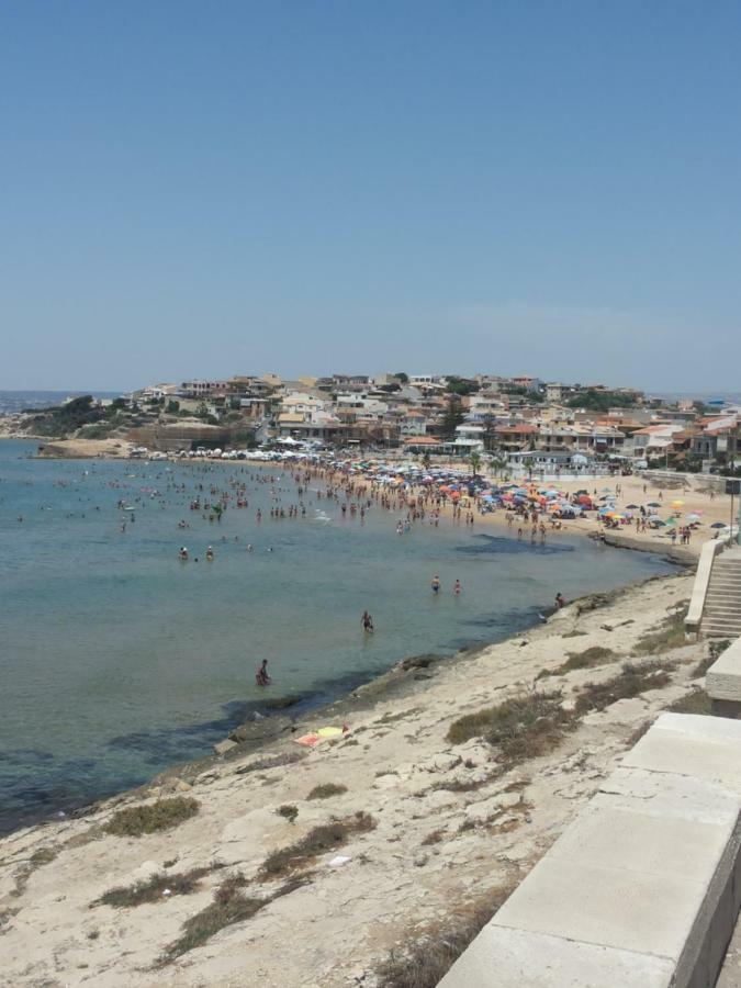 Casa Fronte Mare Puro Relax Vila Cava dʼAliga Exterior foto